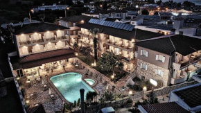 Sarantis Hotel, Chaniotis